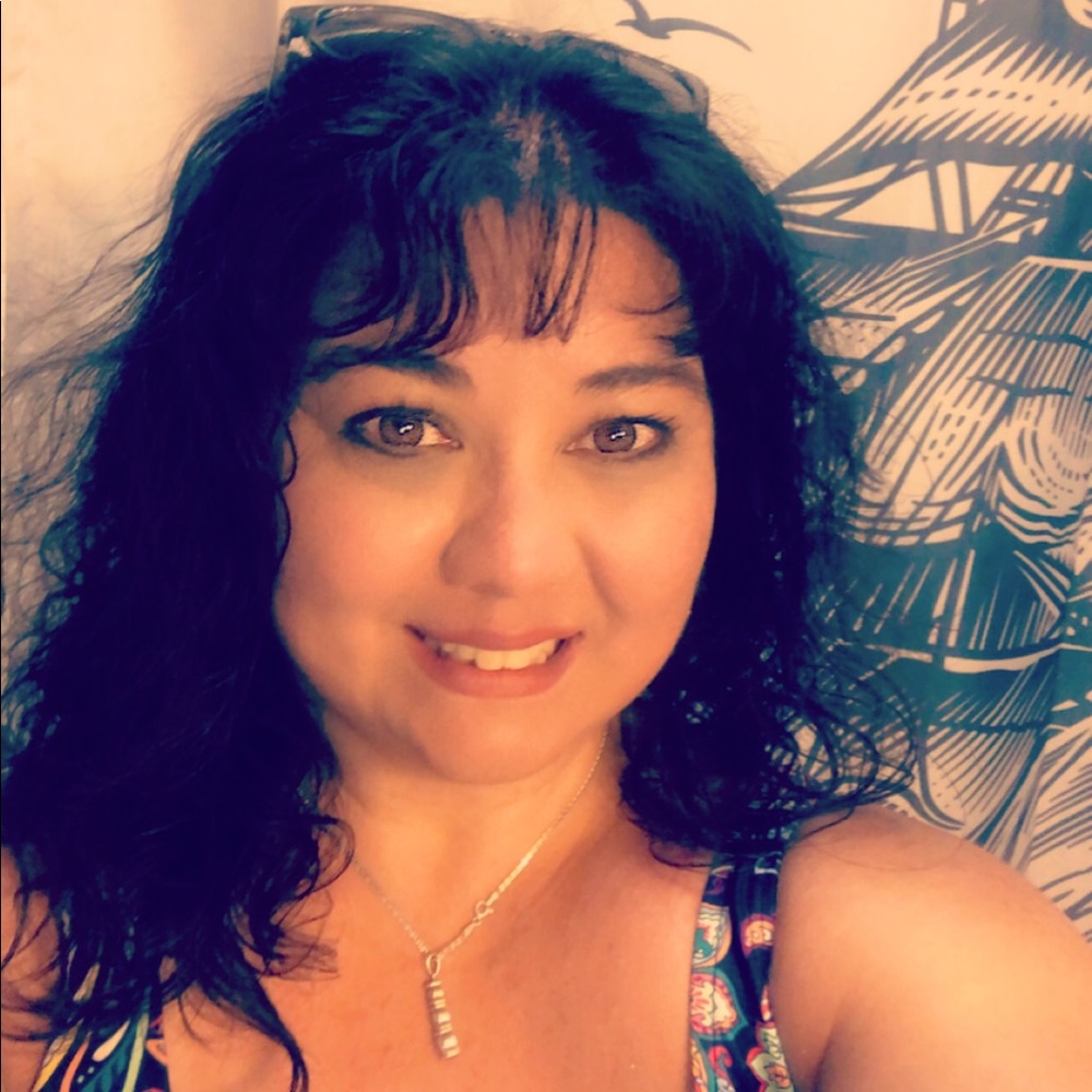 Meet your Posher, Cheryl